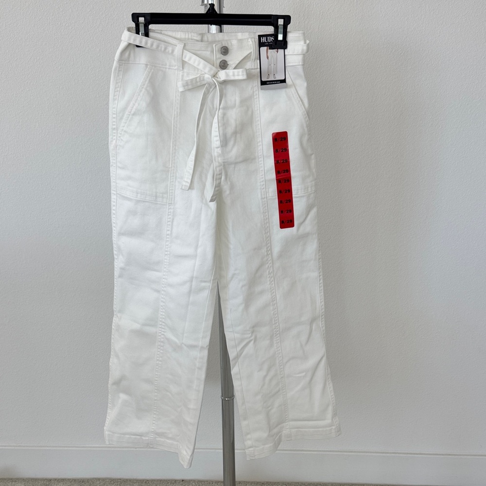 Hudson White Wide Leg Belted Women Jeans, Sizes: 27, 28 & 29 Available, NWT
